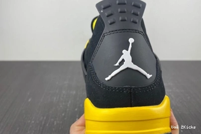 3575 DH6927- 4 (2023) Retro 487 Trendsetting  Jordan Thunder 0903